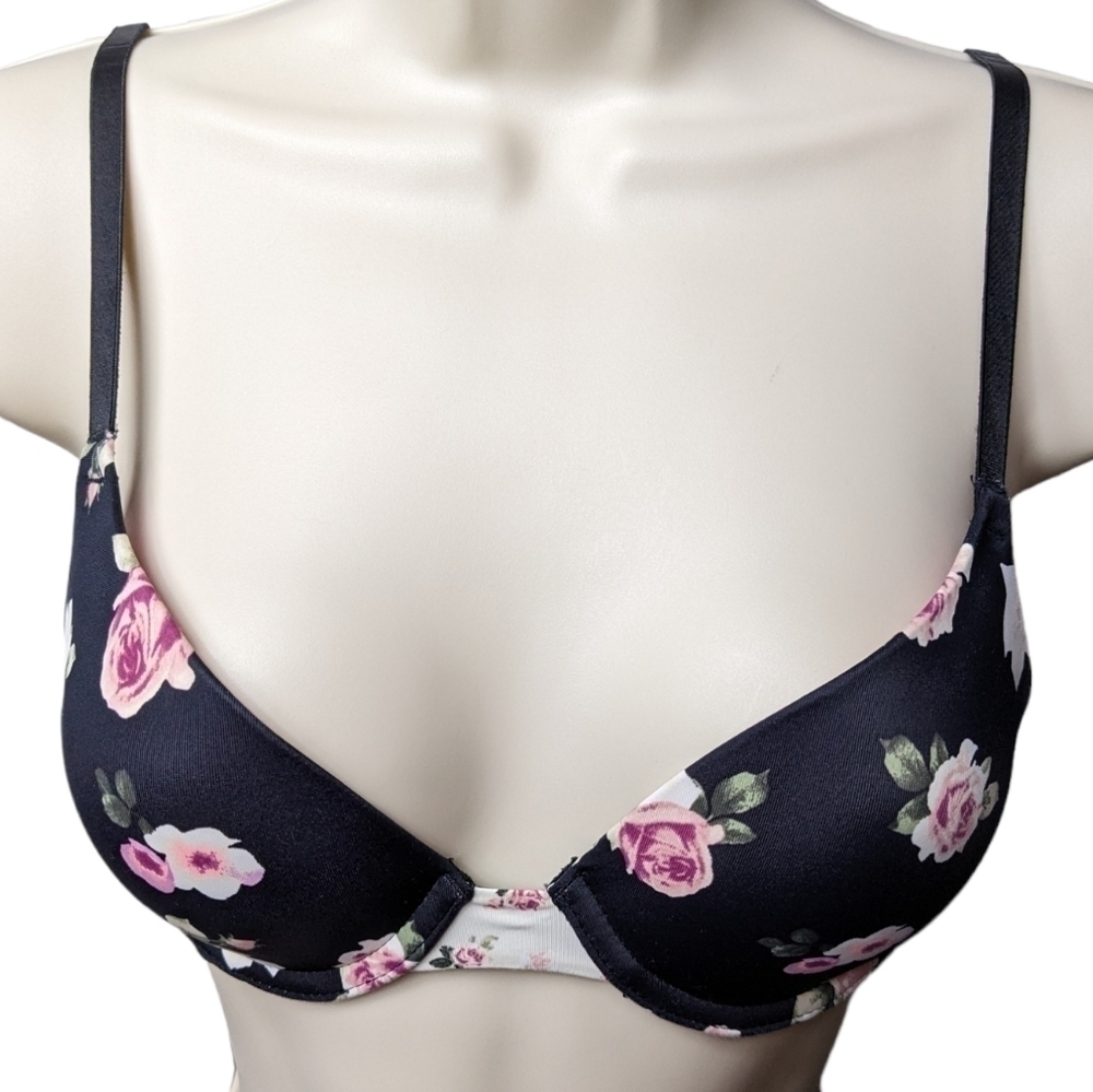 Pink Wear Everywhere T-Shirt Lightly Lined Bra Sz 32B